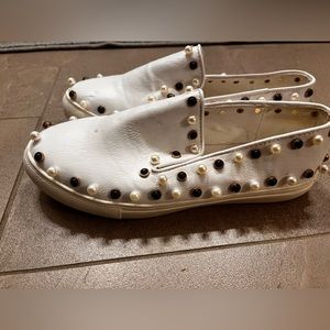 Liliana White shoes with black and white beads